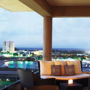 Club Lounge