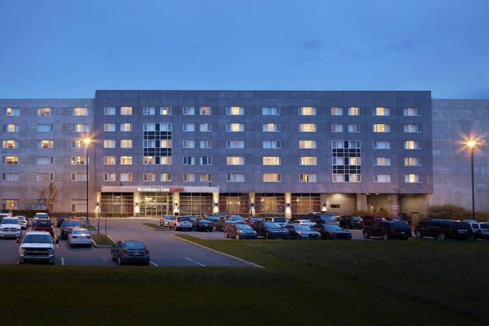 Residence Inn by Marriott Montreal Airport Hotel (Montréal, Canada ...