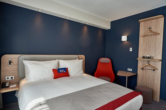 HOLIDAY INN EXPRESS AMSTERDAM - CITY HALL, AN IHG HOTEL - Updated 2023  Prices & Reviews (The Netherlands)