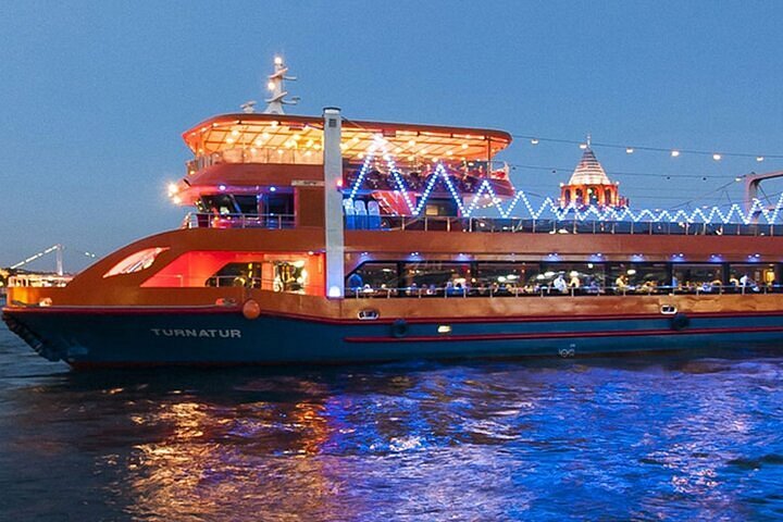 bosphorus dinner cruise with entertainment