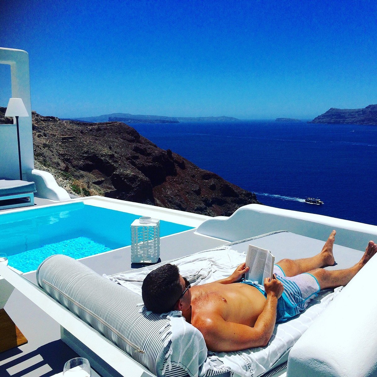 11 best Santorini hotels with private pools - Tripadvisor