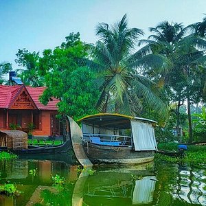 tourist places in kottayam