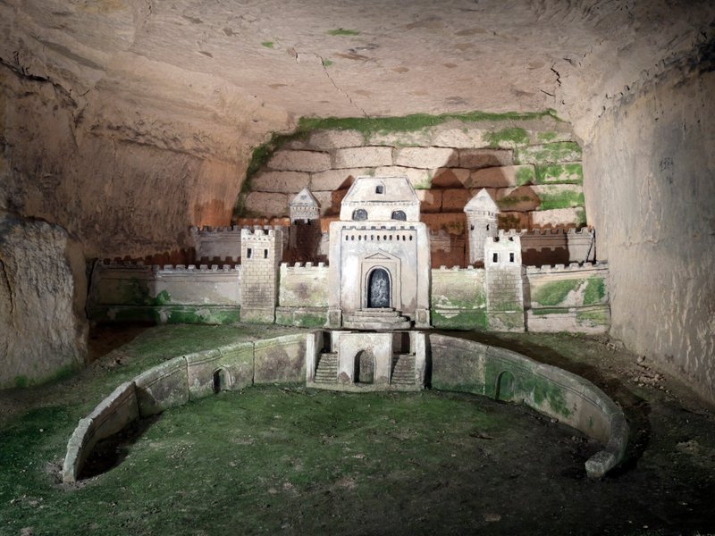 8 things you may not know about catacombs in Paris and how to visit ...