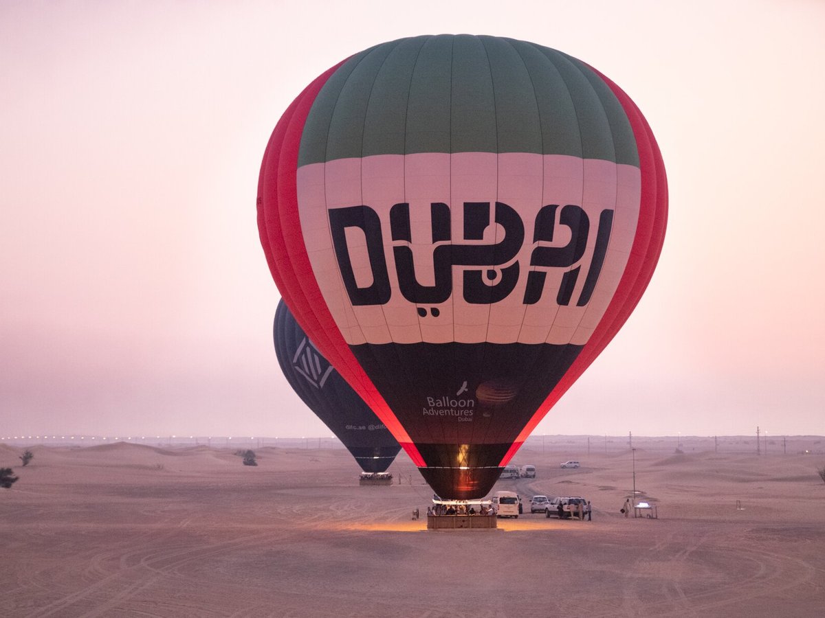 Balloons Arch Dubai Balloon Zone Dubai Now You Can Buy Ba Flickr