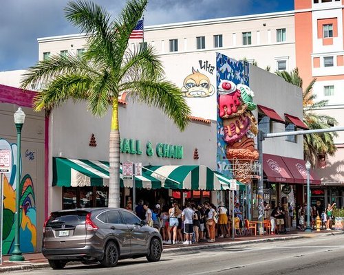 Tour Miami's Famed Shopping Streets