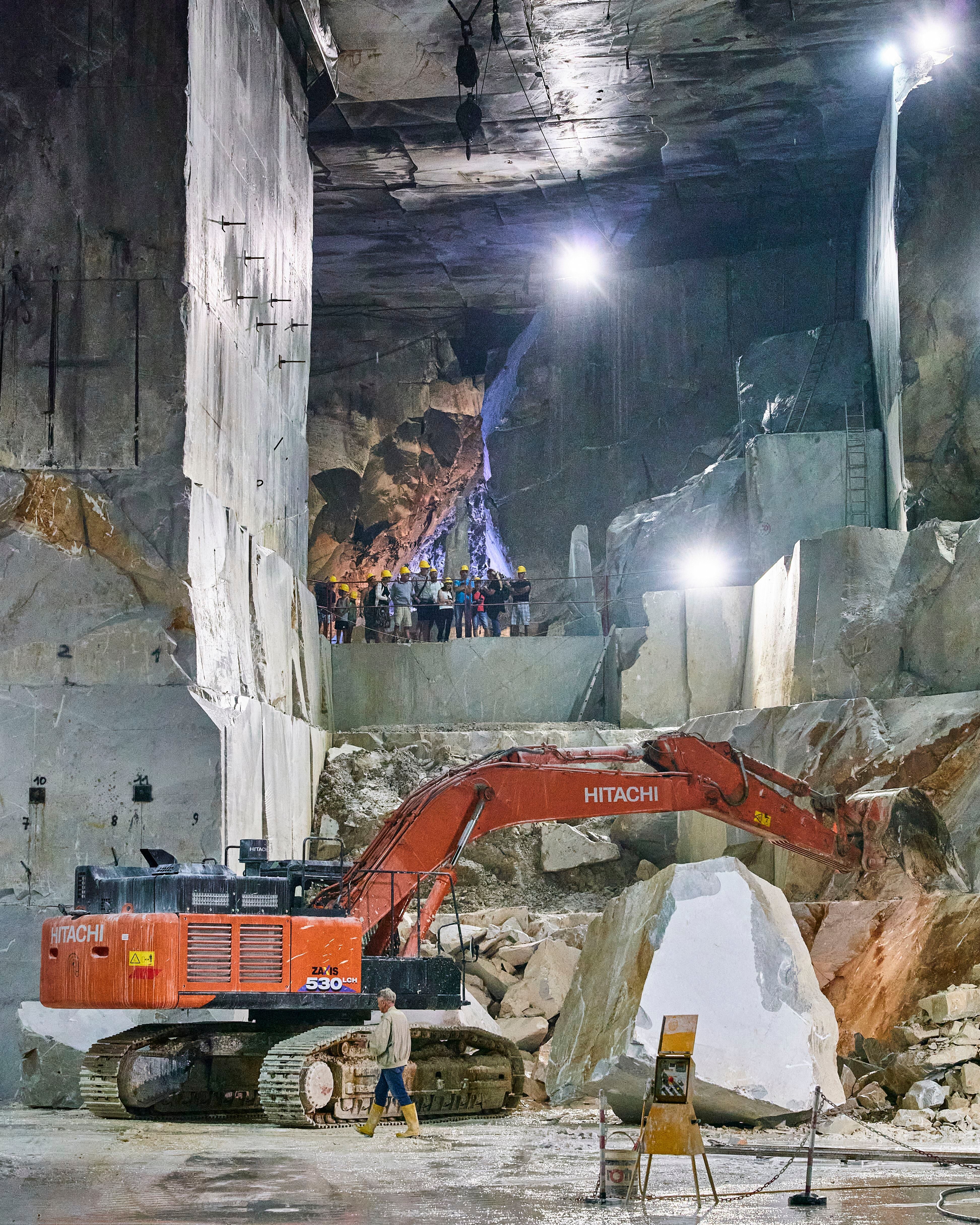 MARMOTOUR MICHELANGELO (Carrara): Ce Qu'il Faut Savoir