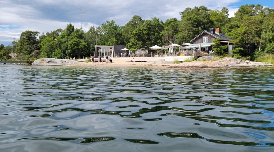 Idöborg strand baren