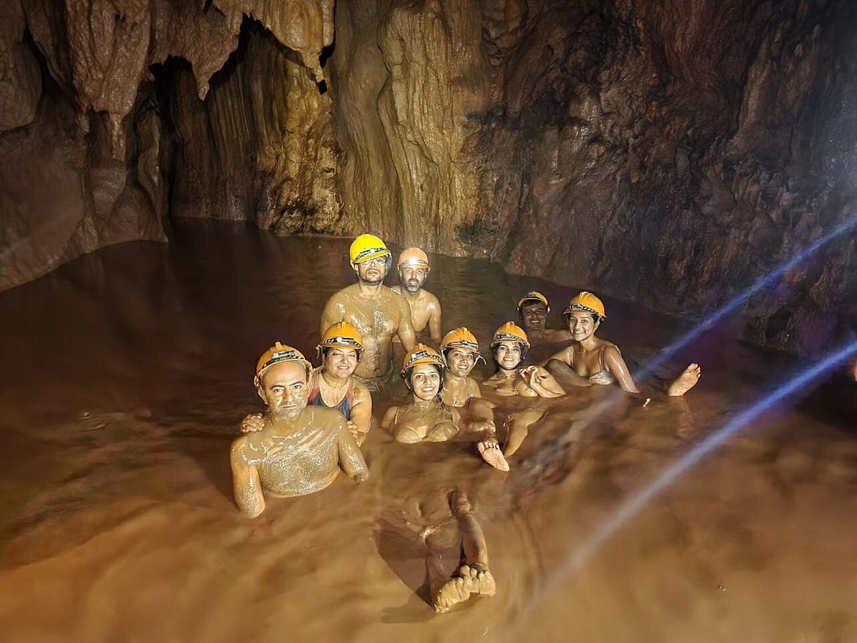 cave tours vietnam