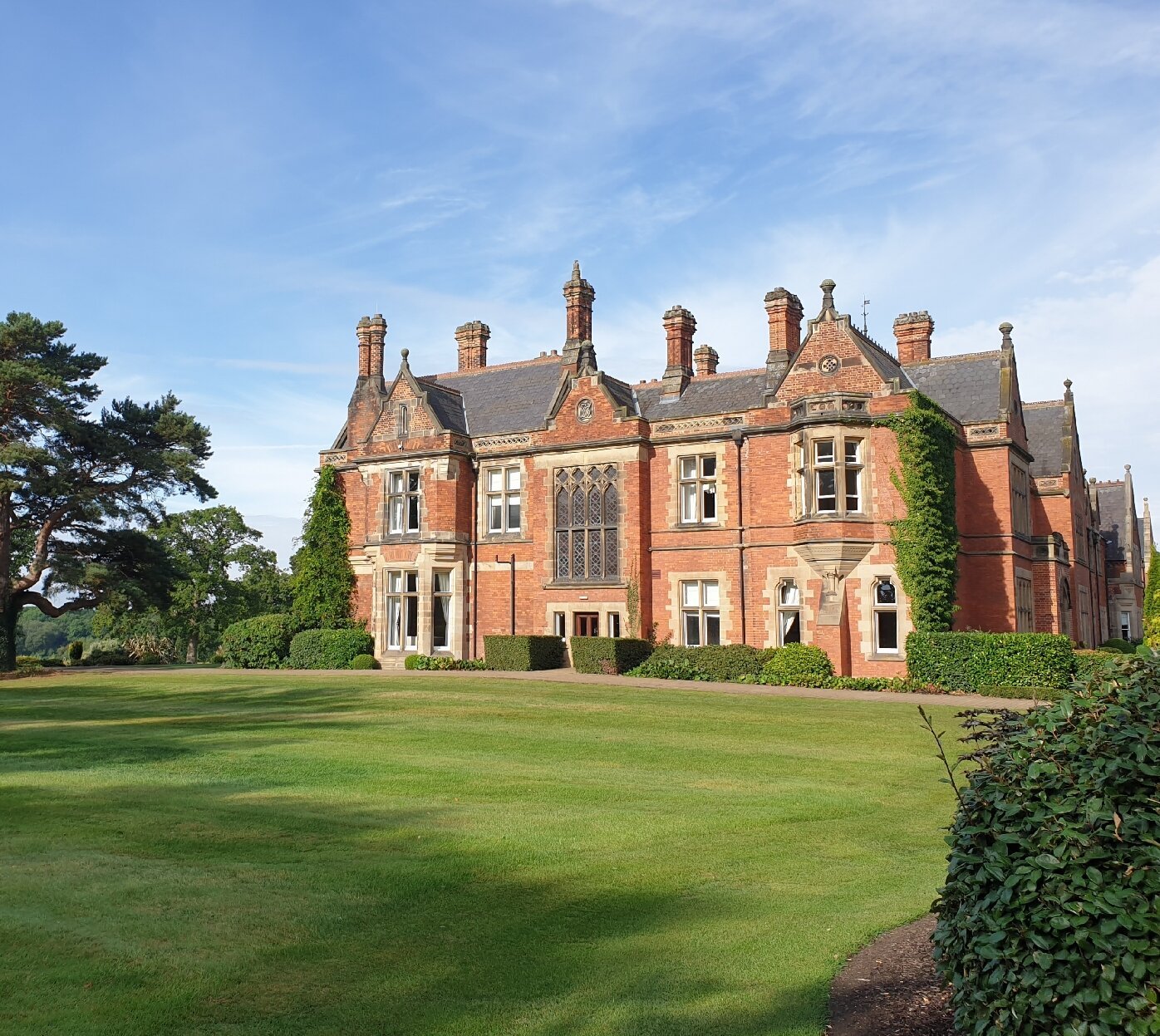 ROCKLIFFE HALL - Updated 2024 Reviews, Photos & Prices