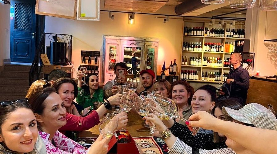 WE are so happy when companies come to make winetasting