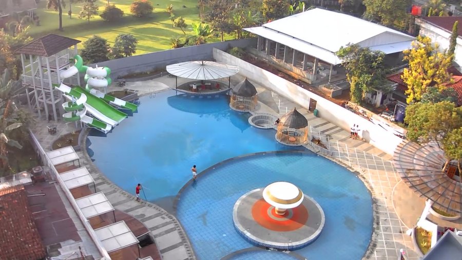 Kolam Renang