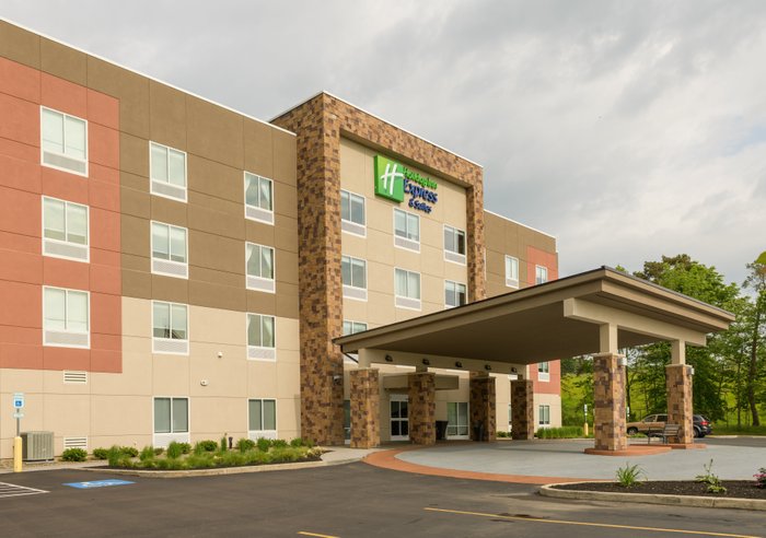 HOLIDAY INN EXPRESS & SUITES JAMESTOWN, AN IHG HOTEL $98 ($̶1̶1̶7̶ ...