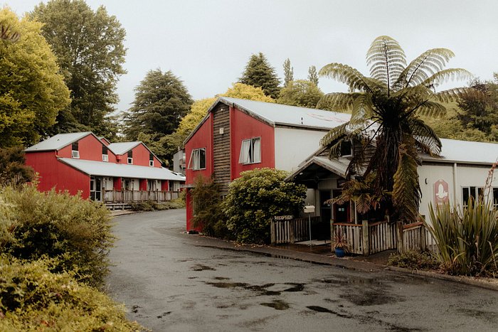 Waitomo Village Chalets Waitomo Village Chalets