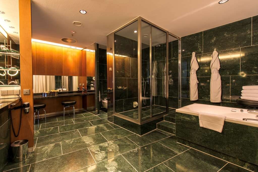 Hotel photo 16 of Grand Hyatt Berlin.
