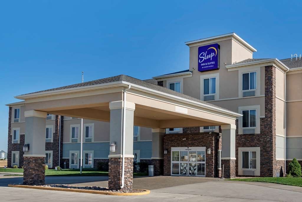 SLEEP INN & SUITES OAKLEY $106 ($̶1̶5̶6̶) - Updated 2023 Prices & Hotel ...