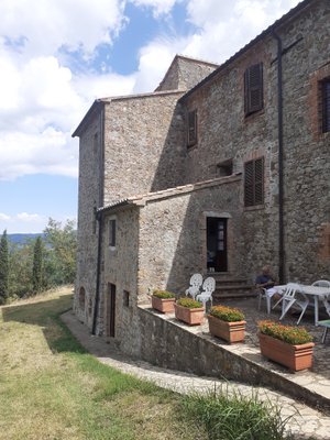 AGRITURISMO IL CASTELLO DI CATABBIACCIO (Semproniano) - Hotel Reviews ...