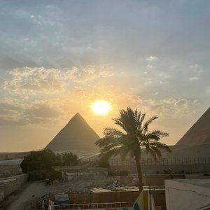 7 Pyramids Guest House in Giza