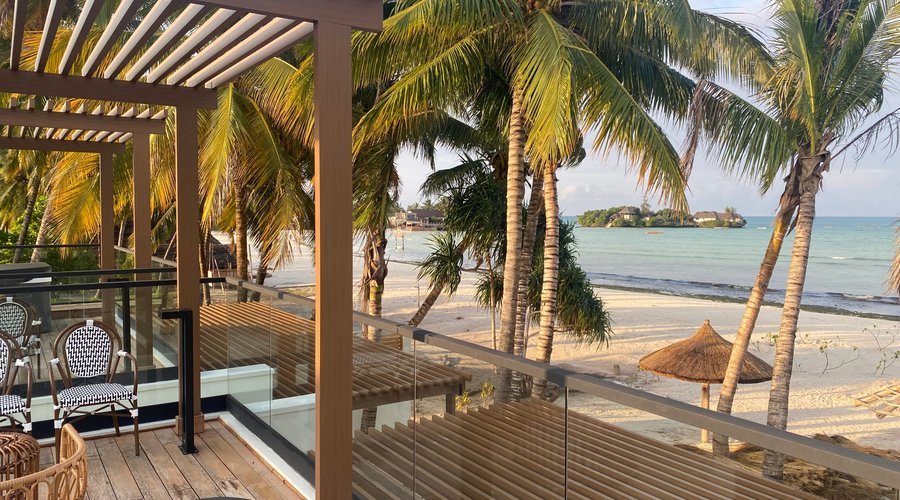 Hotel beach