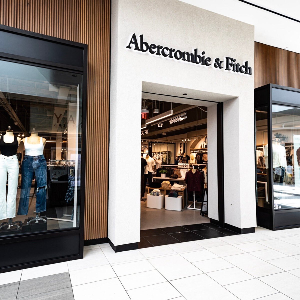 Abercrombie & Fitch - Arese (mi) - All You Need to Know BEFORE You Go