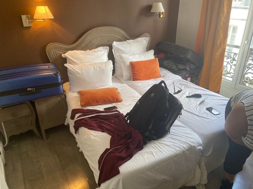 Hotel Cluny Square $110 ($̶1̶4̶2̶) - Updated 2022 Prices & Reviews 