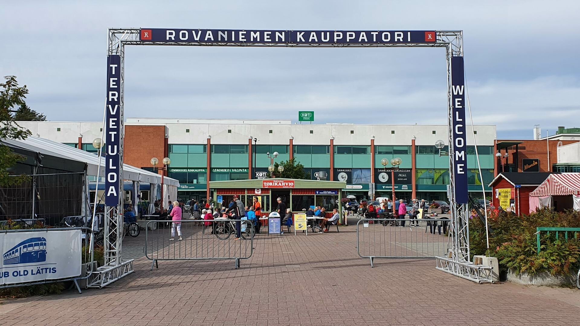 Rovaniemi Market Lo Que Se Debe Saber Antes De Viajar Tripadvisor   Entrance 