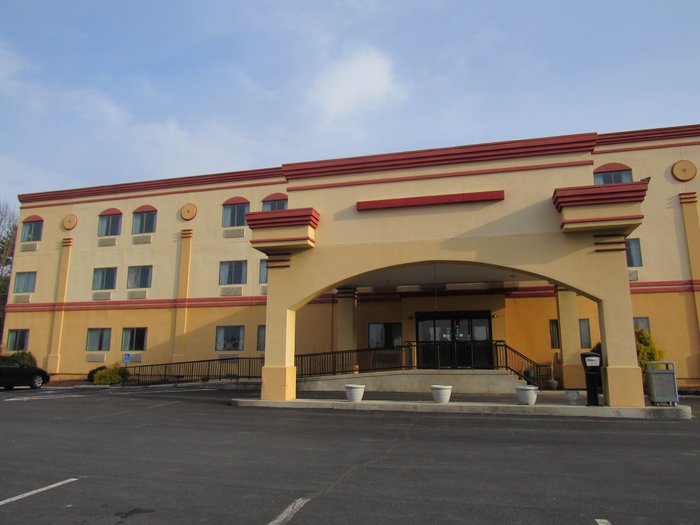 ECONO LODGE CARLISLE $58 ($̶7̶0̶) - Updated 2023 Prices & Hotel Reviews ...