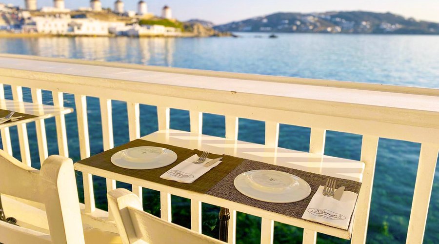 A stunning "window" to the windmills of Μykonos!
Cocktail or Dinner with this amazing view!