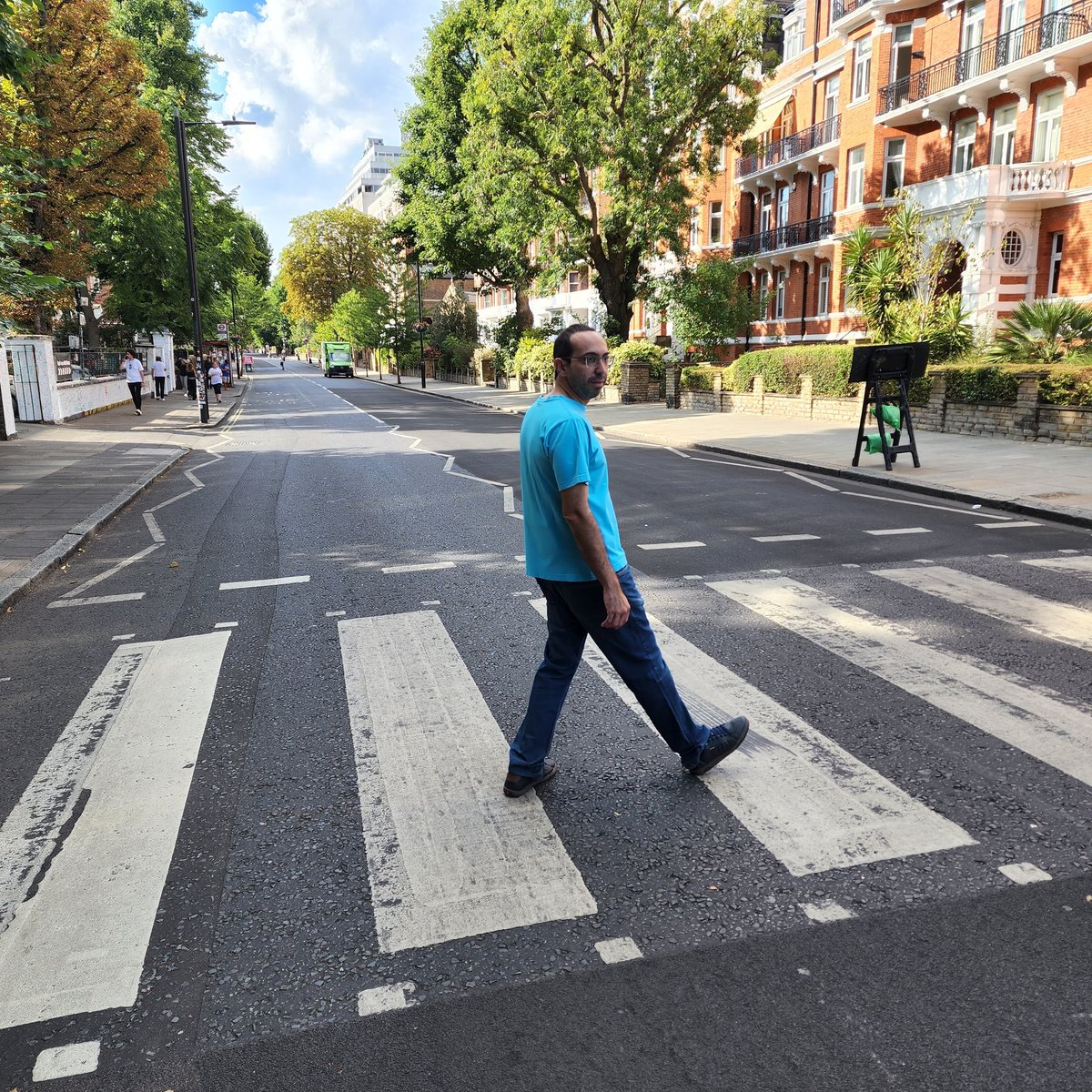 ZEBRA CROSSING NEAR ABBEY ROAD STUDIOS, Non Civil Parish - 1396390