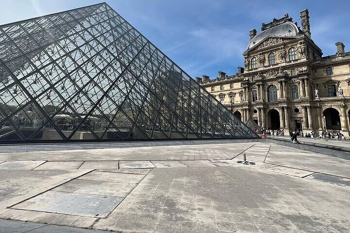 2024 Paris Louvre Museum Reserved Access Tour Tripadvisor   Caption 