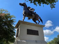 Texas Ranger Statue, The TERRY'S TEXAS RANGERS MONUMENT fea…