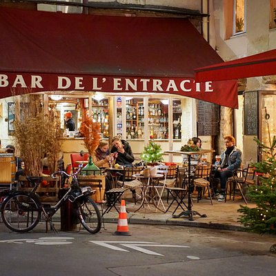A bar in france