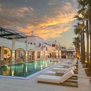 Pool - outdoor
