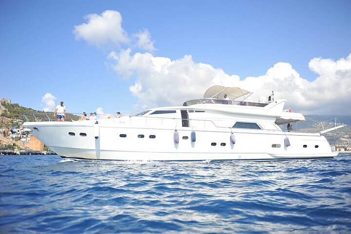 private yacht alanya