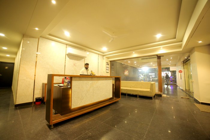 VIJAY VILAS HOTEL AND CONVENTION HALL - Prices & Reviews (Agra, India)