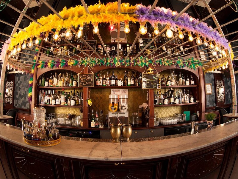 L'intérieur du bar Lulu White, à Paris