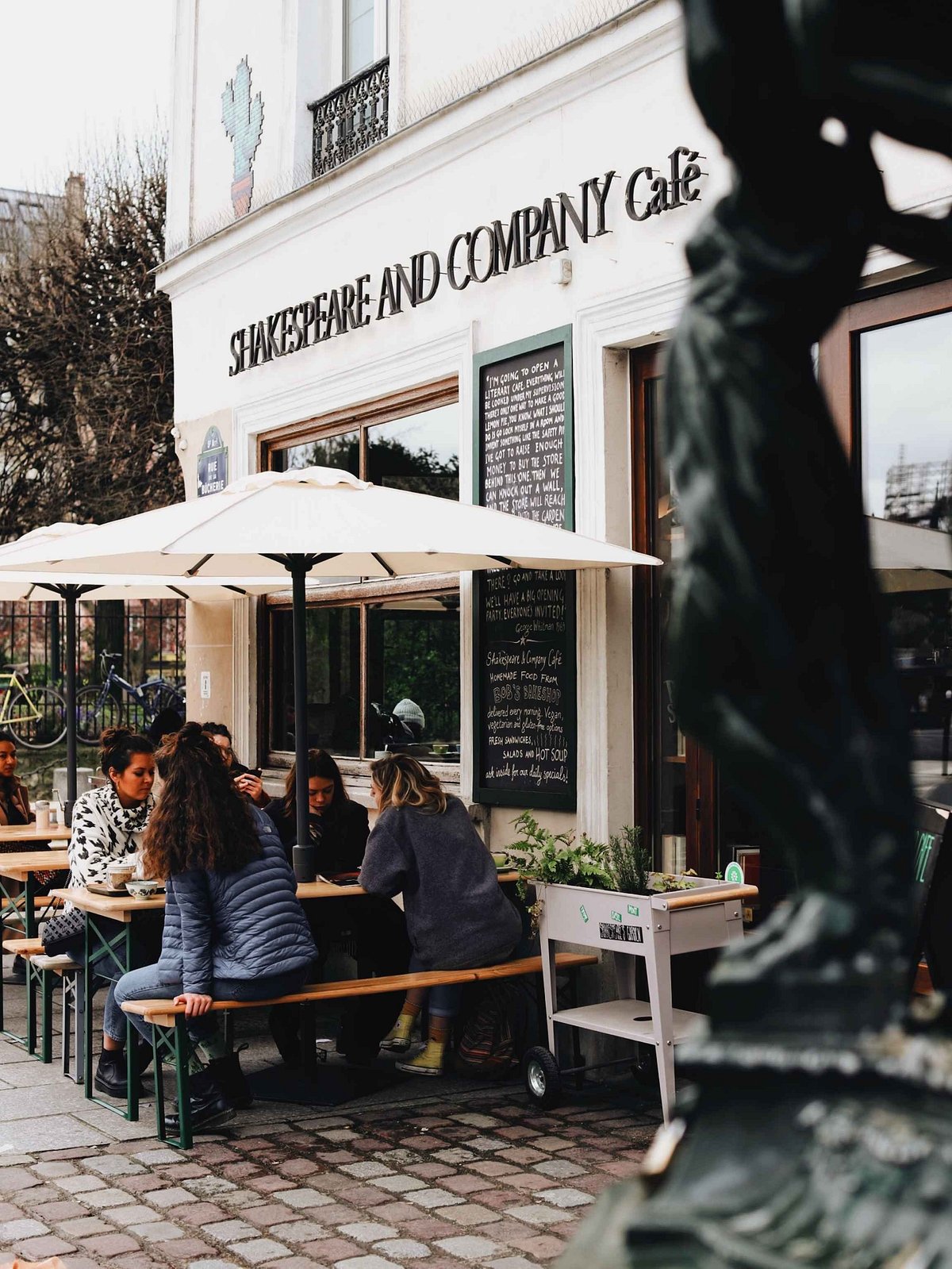 11 best restaurants in Paris with views of the Eiffel Tower - Tripadvisor