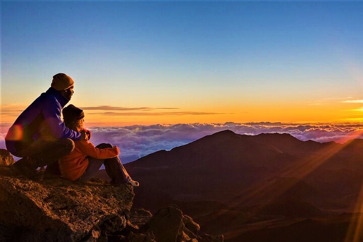 2024 Haleakala Classic Vehicle Sunrise Tour With Breakfast