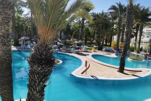 smallest cup in the world - Picture of Houda Golf Beach & Aquapark,  Monastir - Tripadvisor