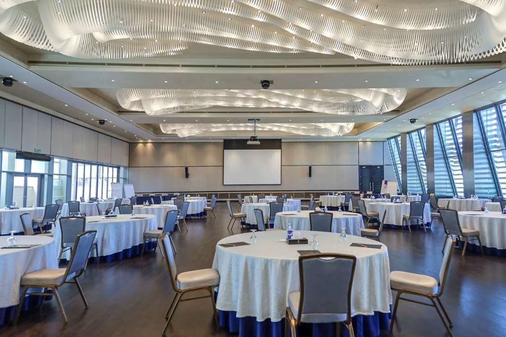 Hotel photo 6 of Kempinski Hotel Amman.