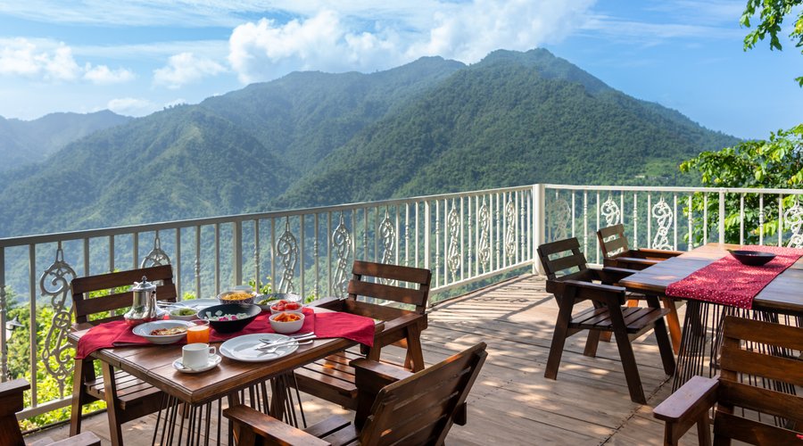 Enjoy your breakfast with mountain view