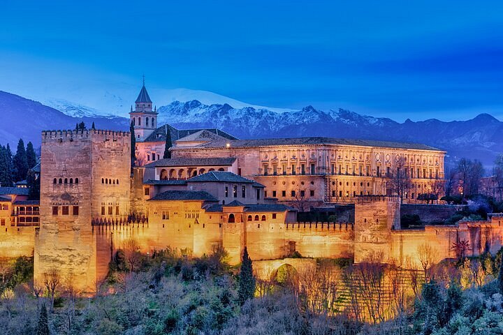 private guided tours of spain