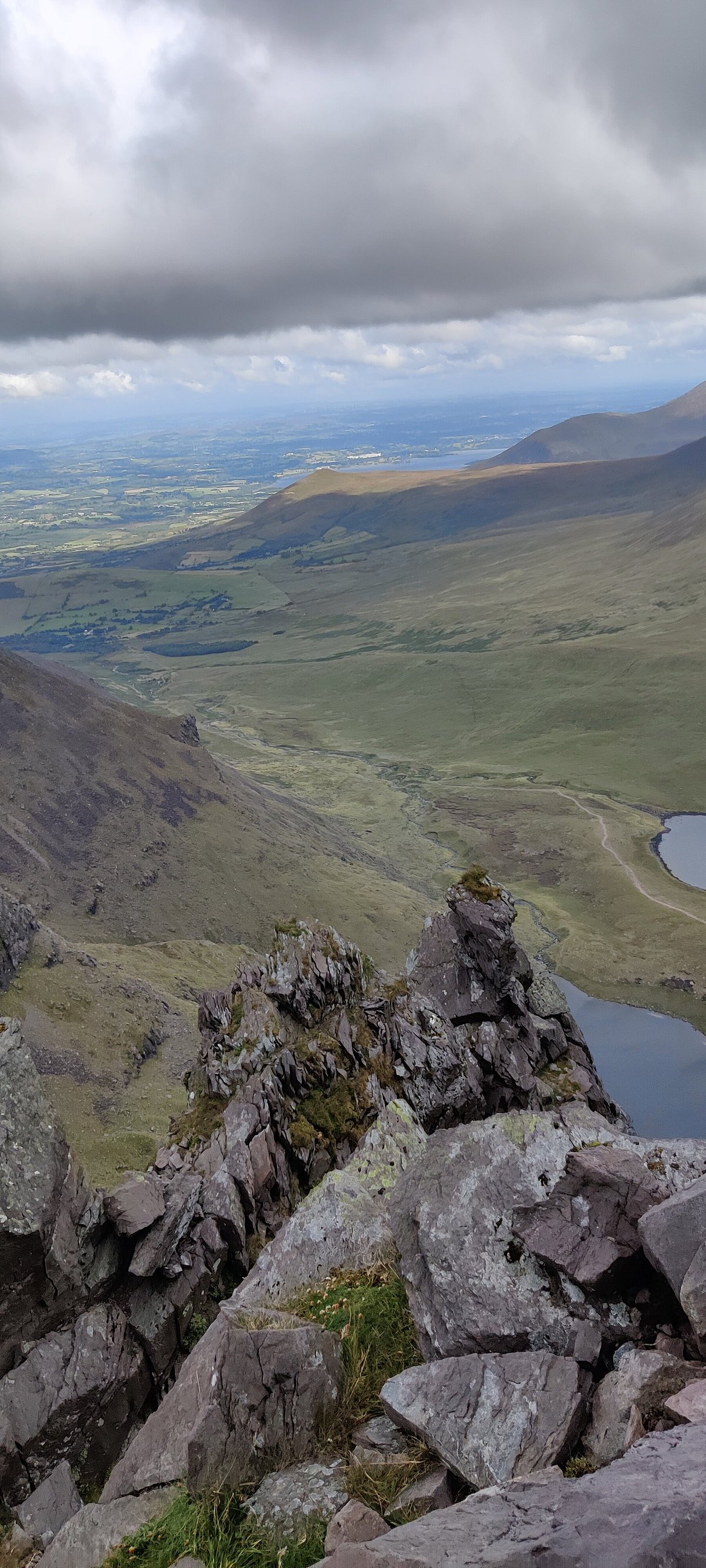 guided tours of carrauntoohil