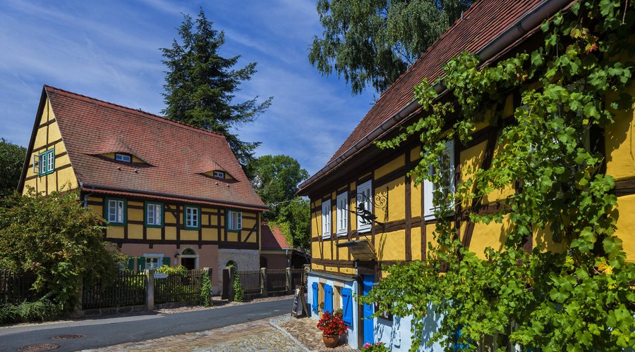 Hexenhaus mit Fachwerkhaus