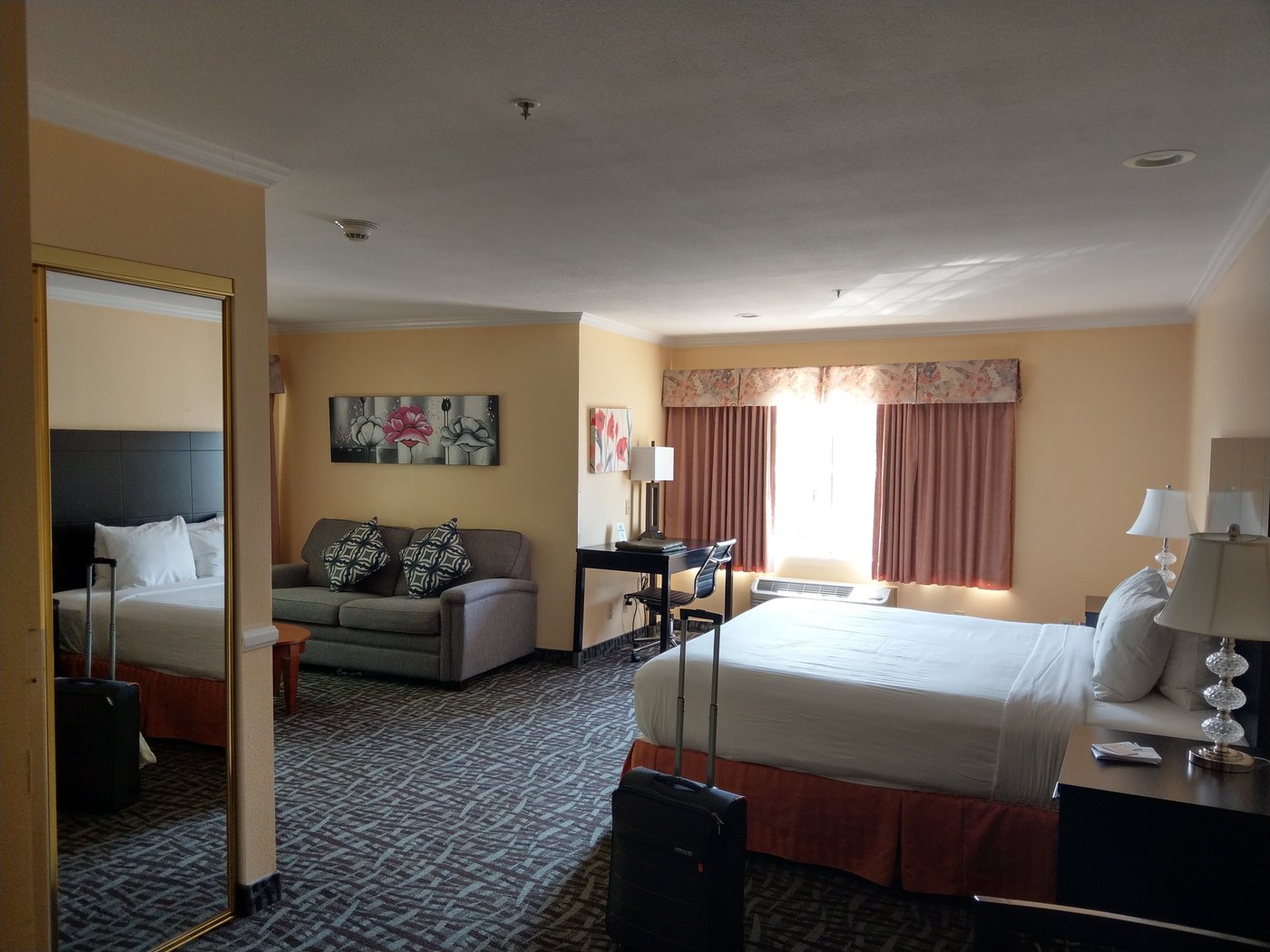 hotel brandwood glendale reviews