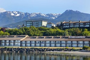 Red Lion Hotel Port Angeles Harbor in Port Angeles, image may contain: Hotel, Resort, Waterfront, Scenery