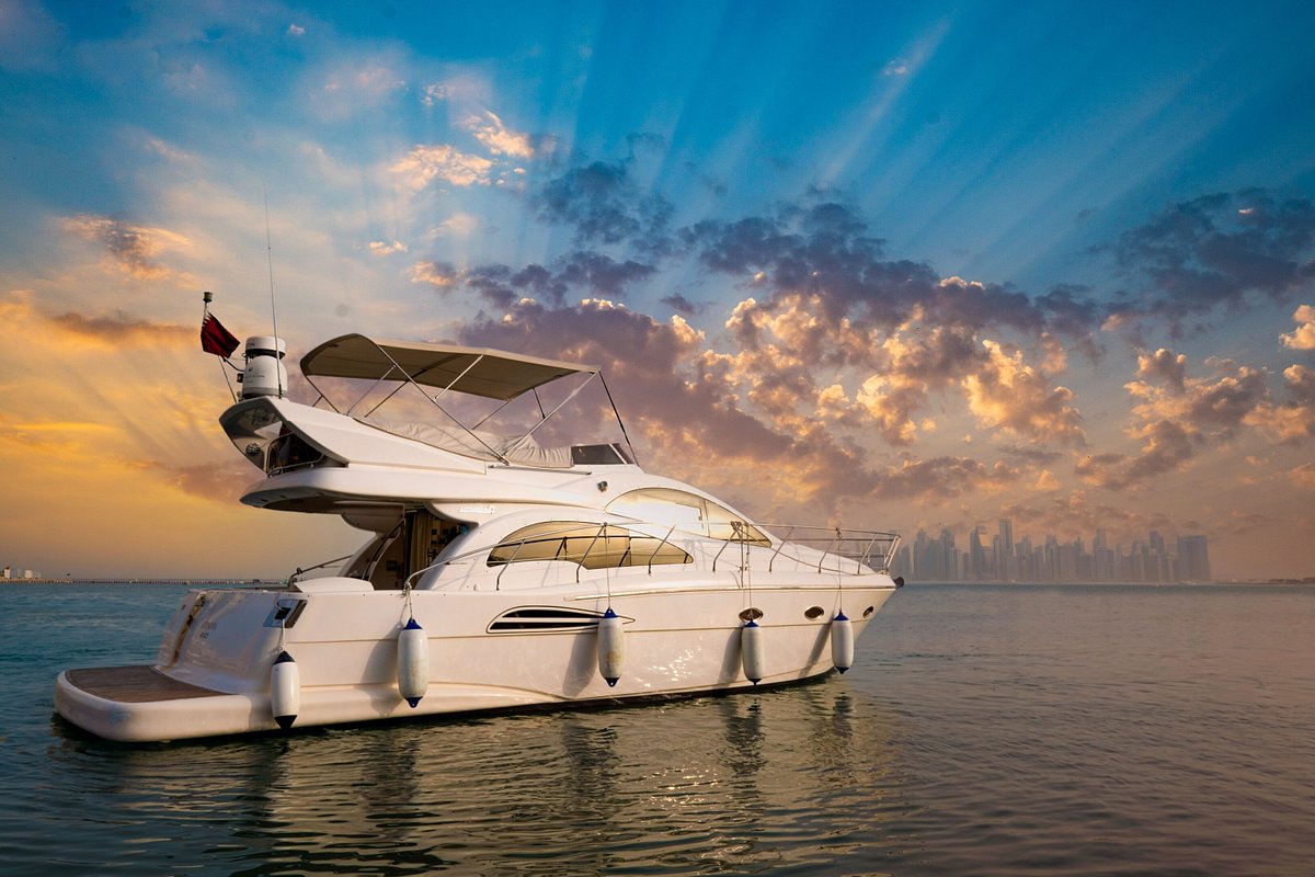yacht trip qatar