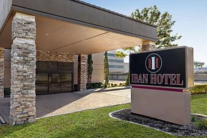 IBAN Hotel, Trademark Collection by Wyndham in Dallas