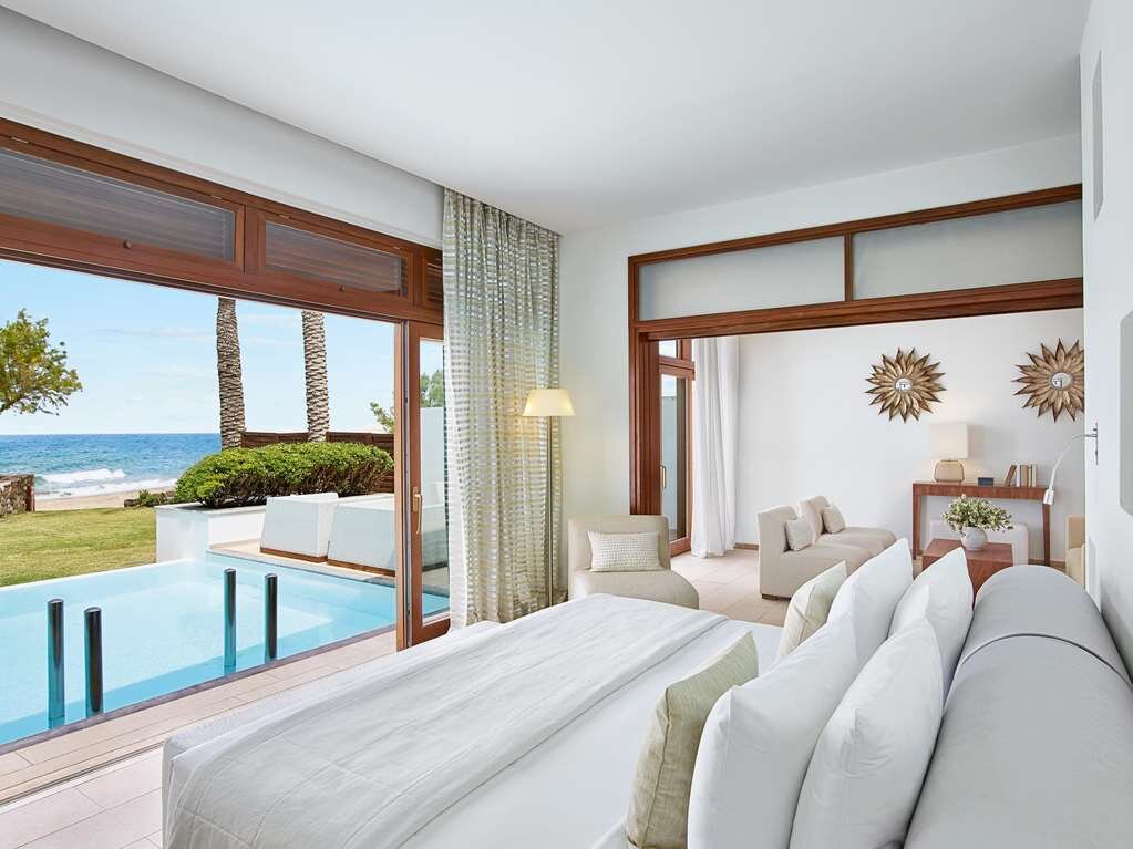 Hotel photo 2 of Amirandes Grecotel Boutique Resort.