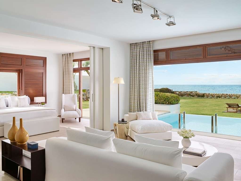 Hotel photo 14 of Amirandes Grecotel Boutique Resort.