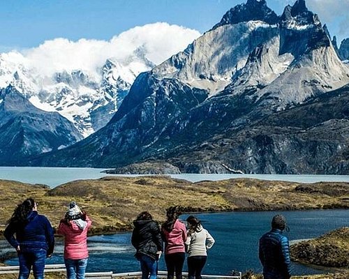 Puerto Natales: Torres del Paine Full Day Tour